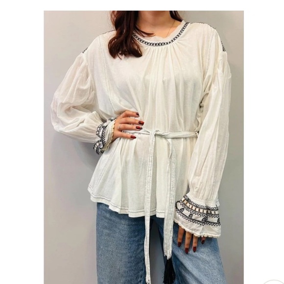 FREE PEOPLE WOMENS EMBROIDERY ON HOLIDAY
TOP SMALL CREAM COLOR - Picture 9 of 10